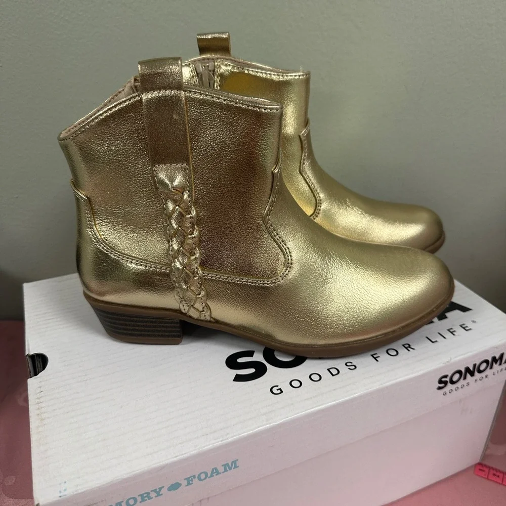 Sonoma Goods For Life Kids Gold Metallic Western Ankle Boots Memory Foam Size 4